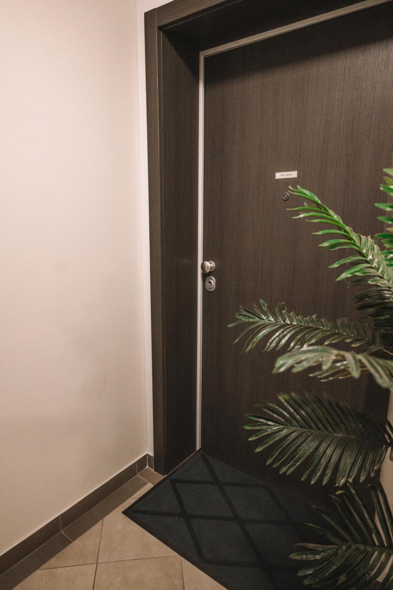 Flexible Selfcheckins 66 - Zagreb - Loggia - 80M2 - New - Luxury - Garage - 2 Bedrooms Extérieur photo