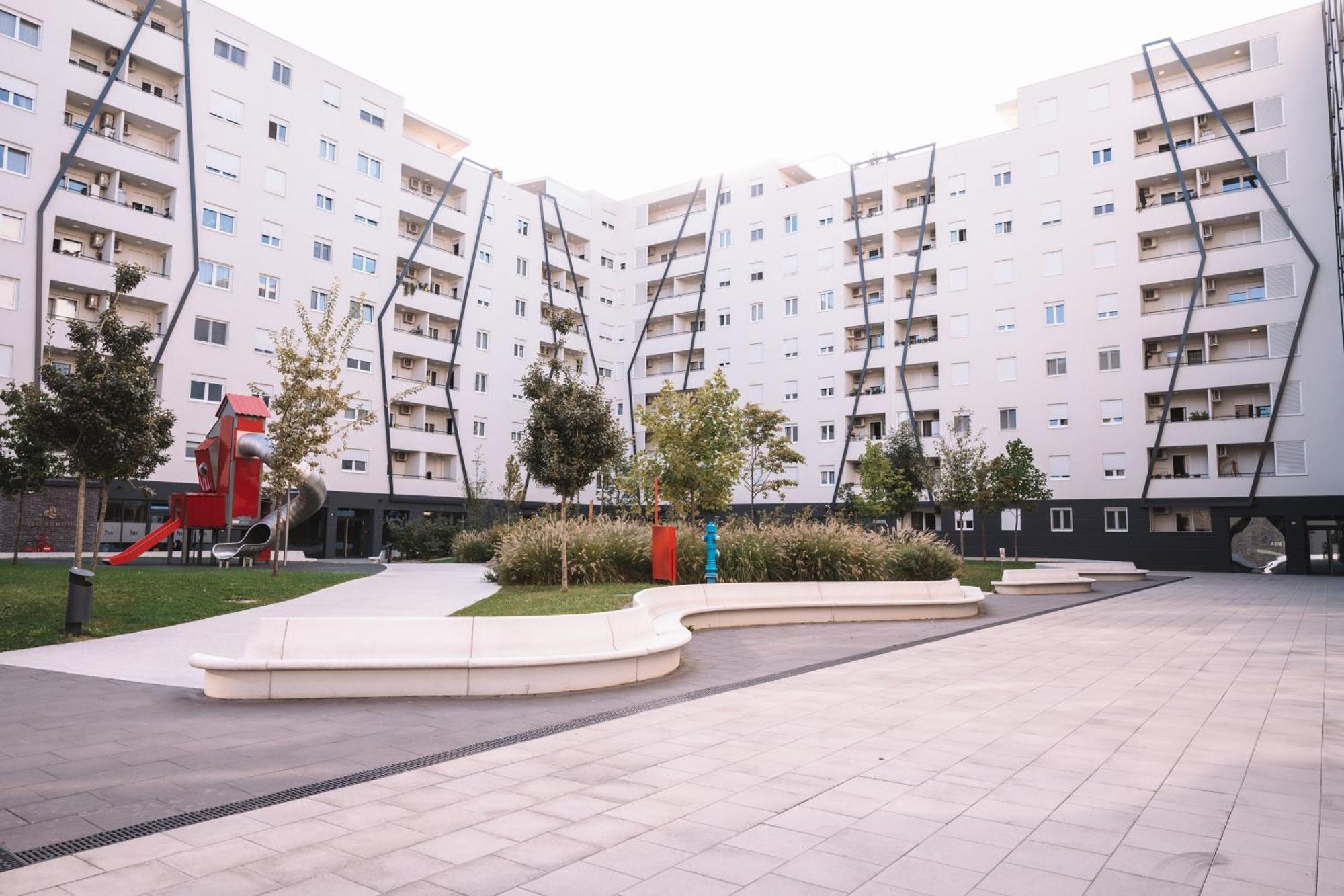 Flexible Selfcheckins 66 - Zagreb - Loggia - 80M2 - New - Luxury - Garage - 2 Bedrooms Extérieur photo